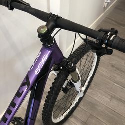 KHS Mountain Bike 27.5”Tires Disc Brakes Trail Fun Ready/Ride