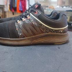 women's under armor shoes size 10 $15