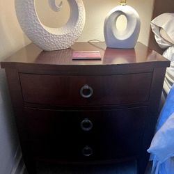 Tommy Bahama DUAL night Stand Set (Set Of 2) Great Condition / Real Wood