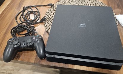 Playstation 4 Slim