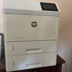 HP Laser Jet  Enterprise M 605x W/2 Different Size Paper Dressers Professional Use