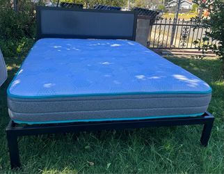 Nice full size bed with good mattress