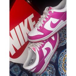 Nike Dunks