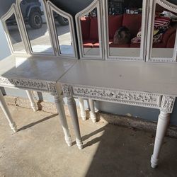 Two kids vanity with stool