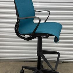 Herman Miller Setu Stool