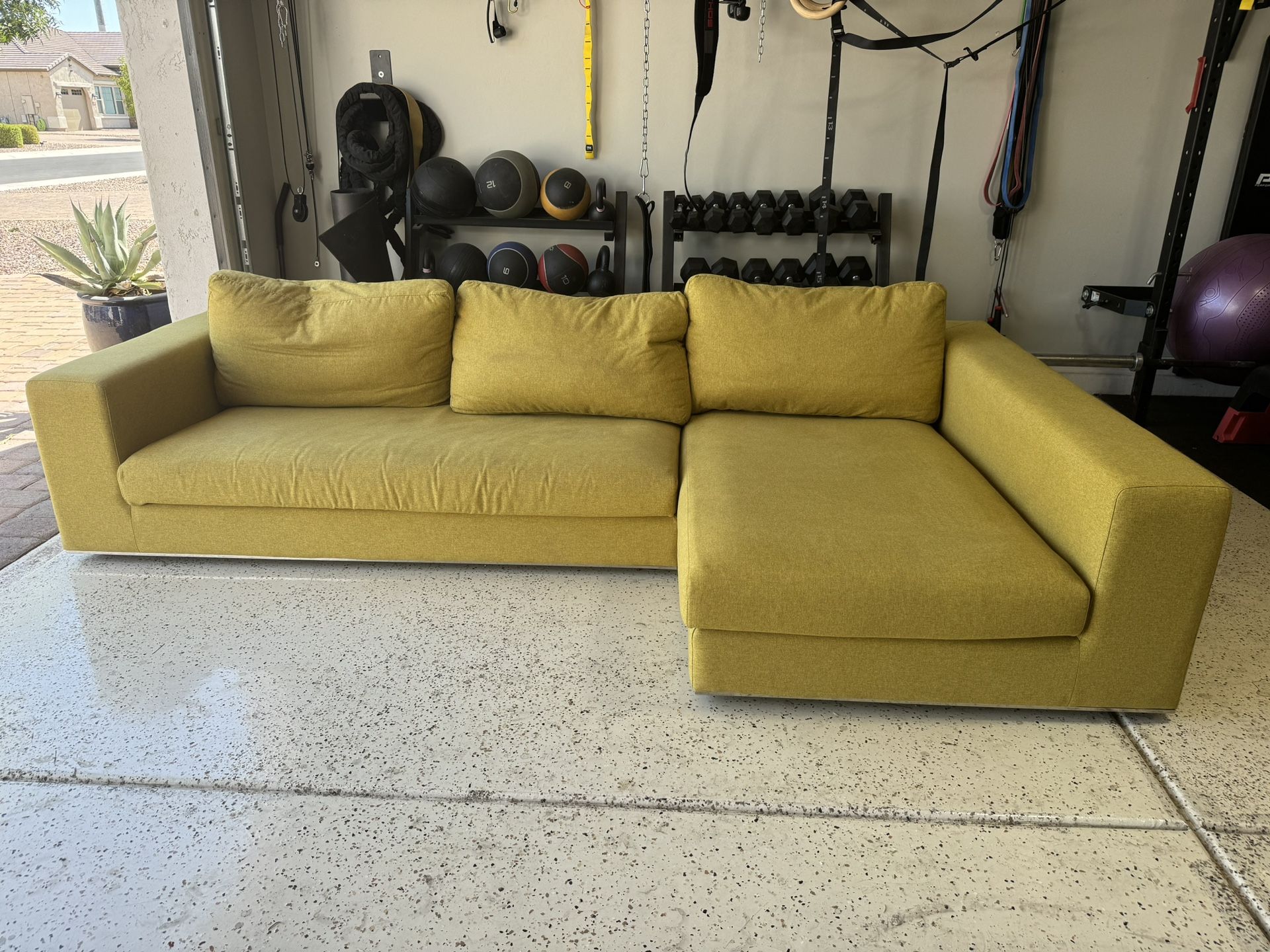 Interior Define Sectional