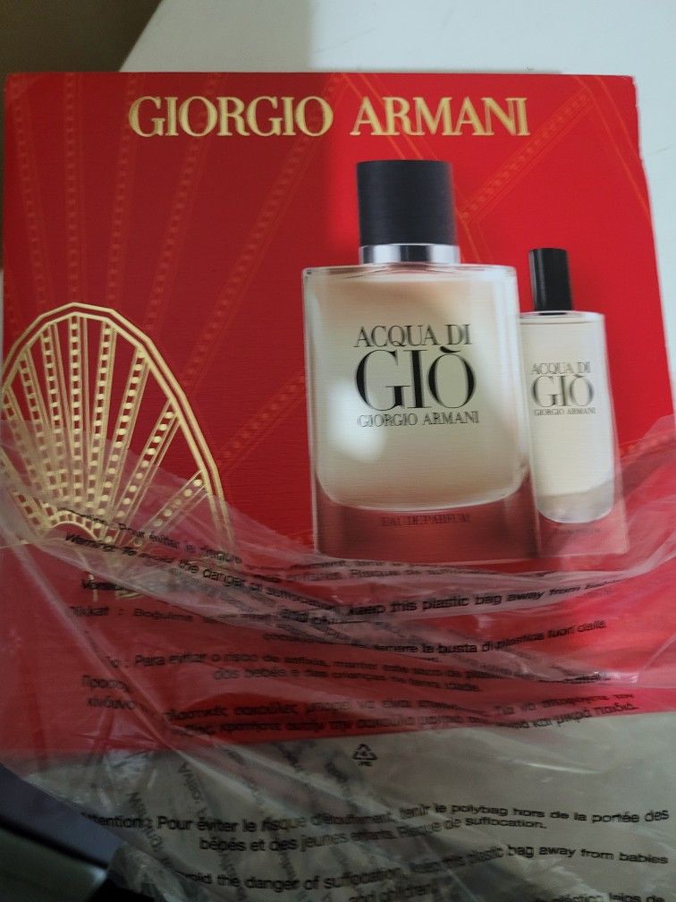 Armani Acqua di gio edp set - New - perfume / cologne - retails for $140