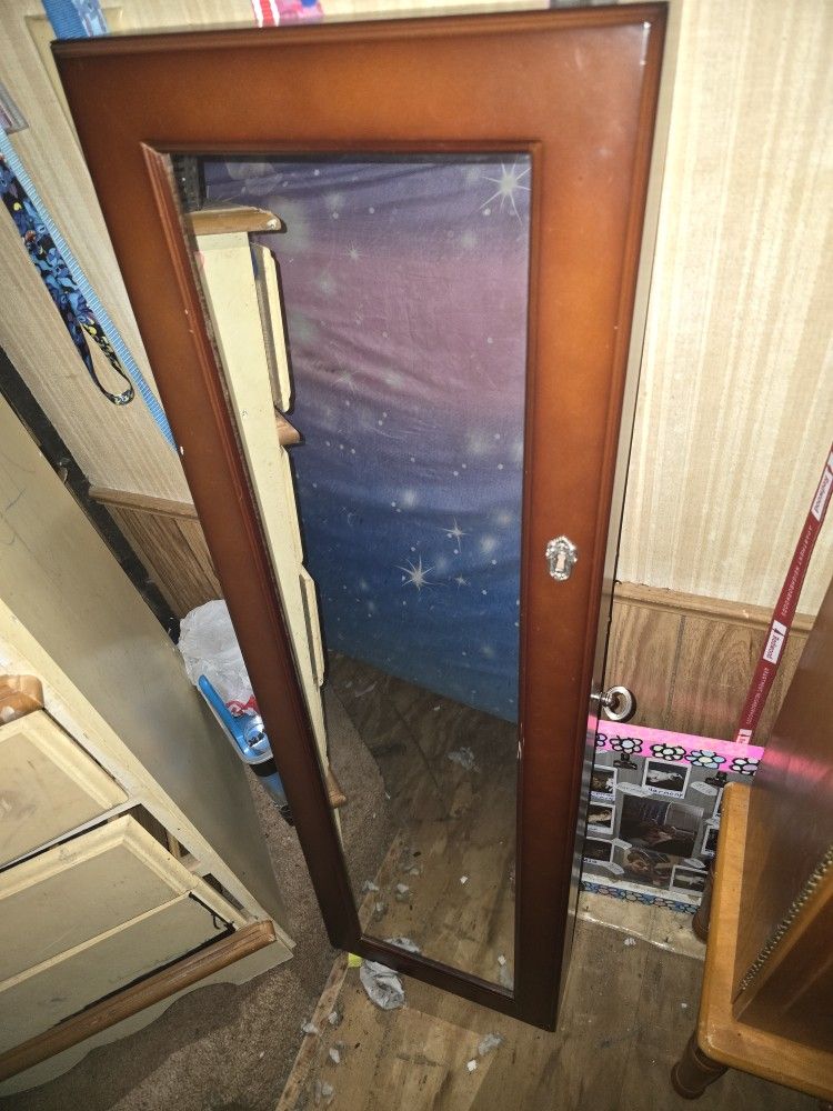 Mirror Jerwly Box With Key