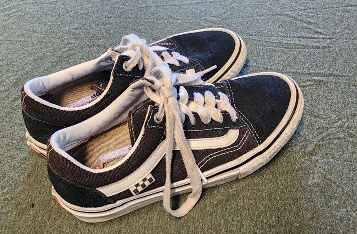 Vans Old Skool Black And White Skate Shoes Size 4.5