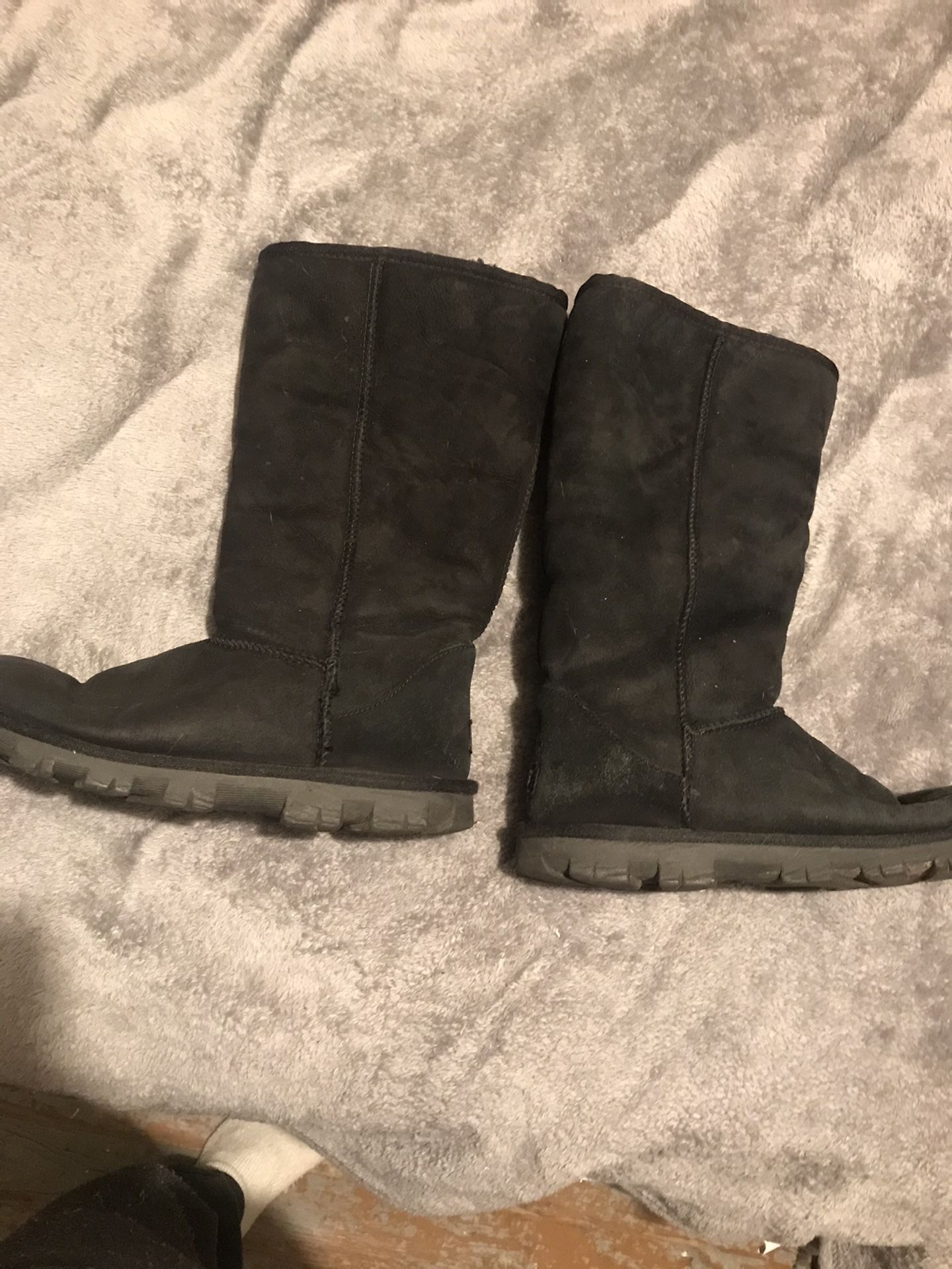 Boots UGG