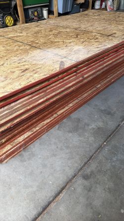Plywood
