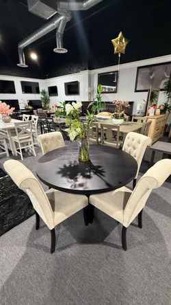 5 PC DINING TABLE