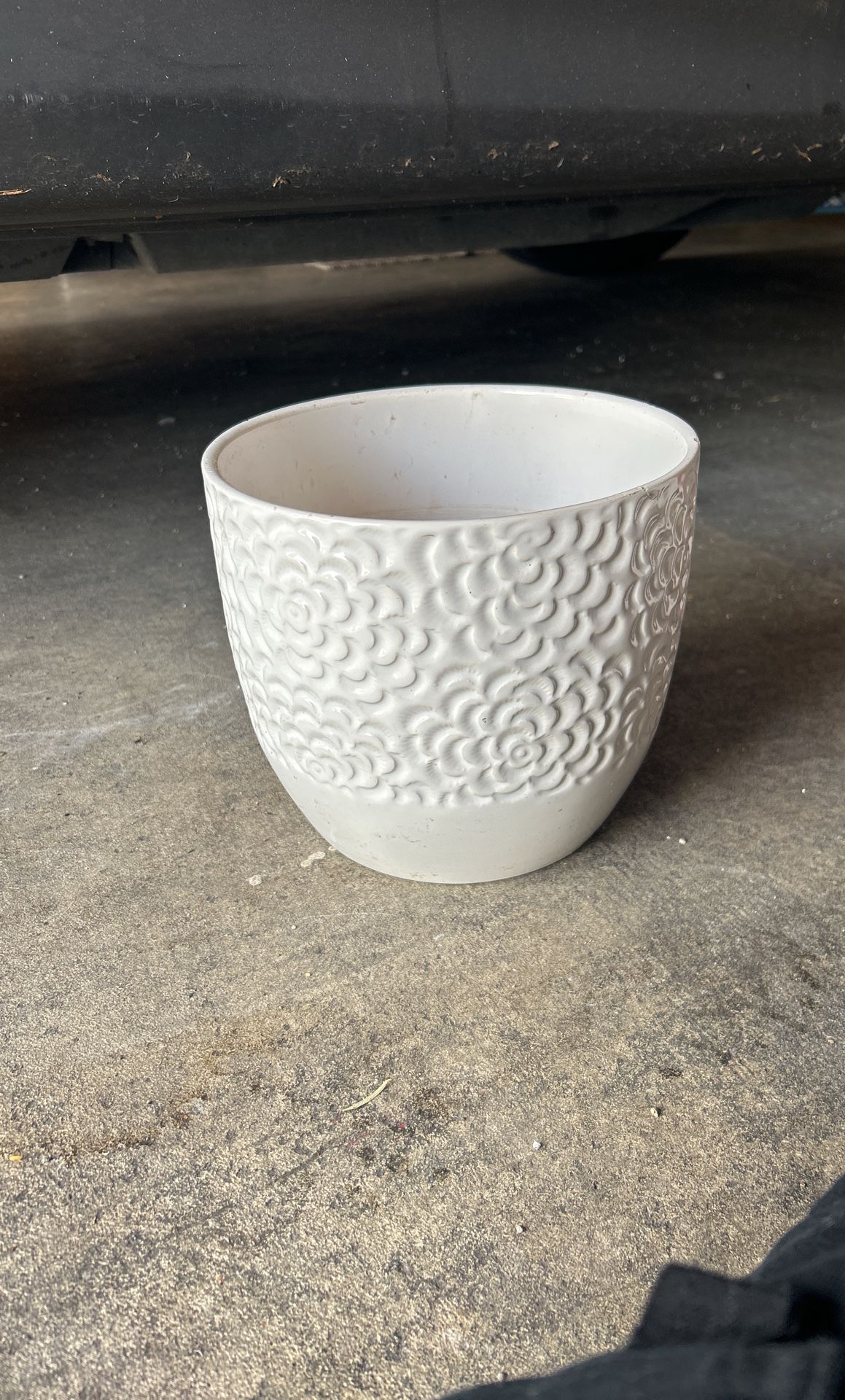 White Ceramic Pot
