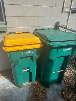 Waste management cans, trash and recycling