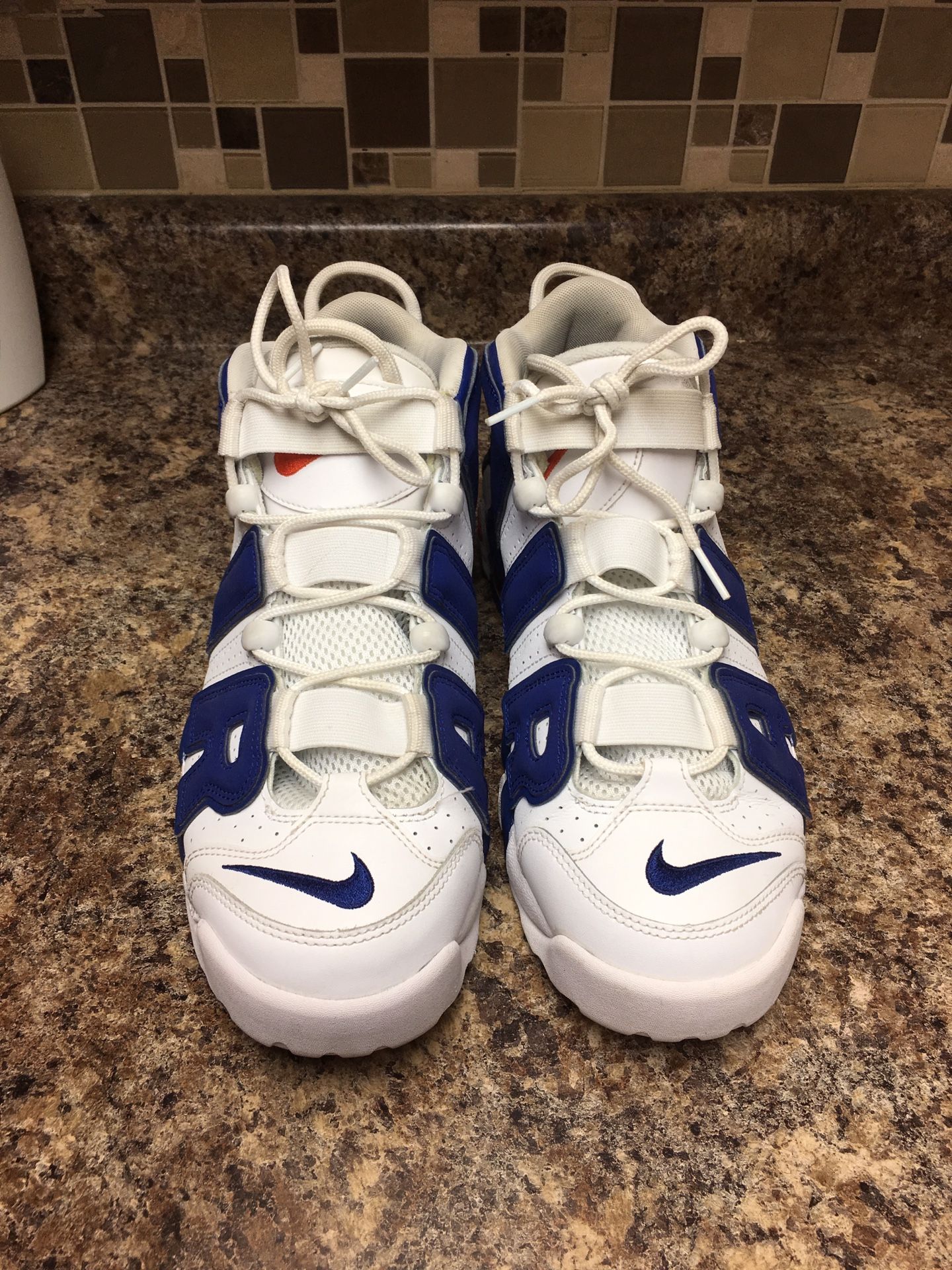 Air more Uptempo 96 “knicks”