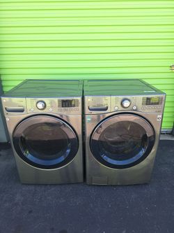 LG Washer & Gas Dryer Set
