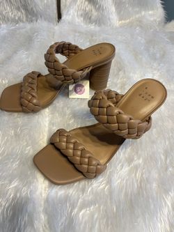 Sandalias