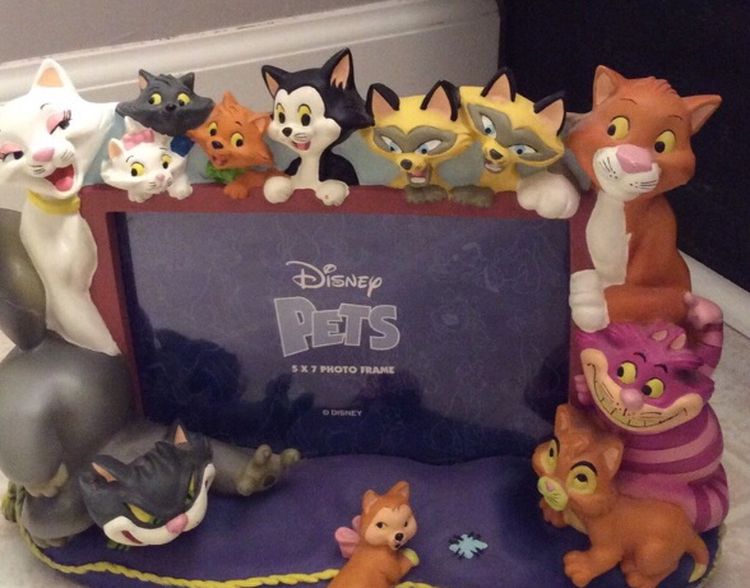 Disney Cats 3D Photo Frame