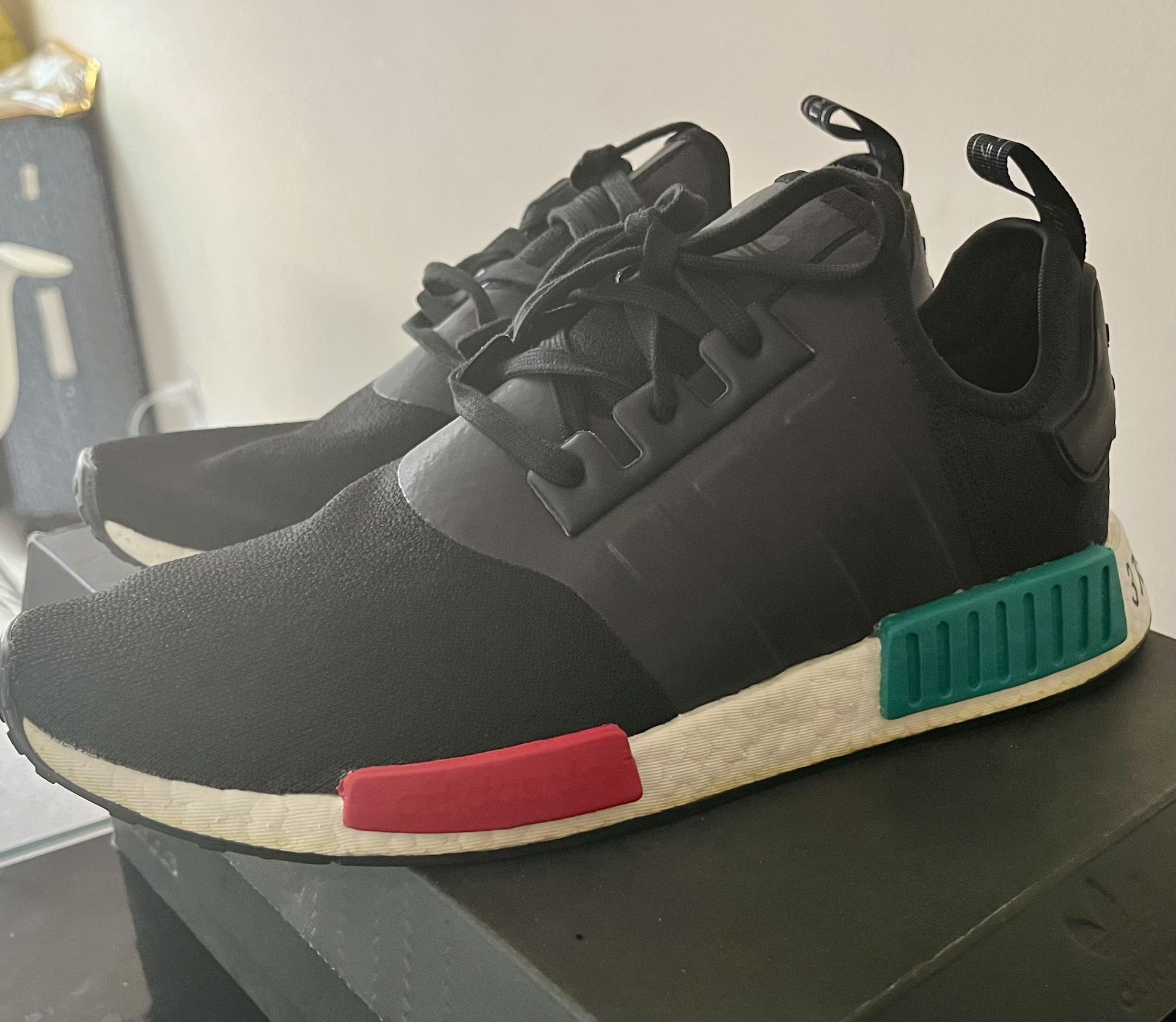New Adidas NMD_R1 Core Black 11 100% Authentic