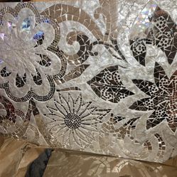 Mirror Mosaic 
