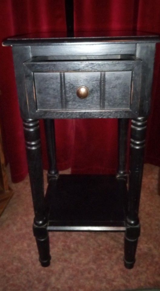 End Table With Drawer
