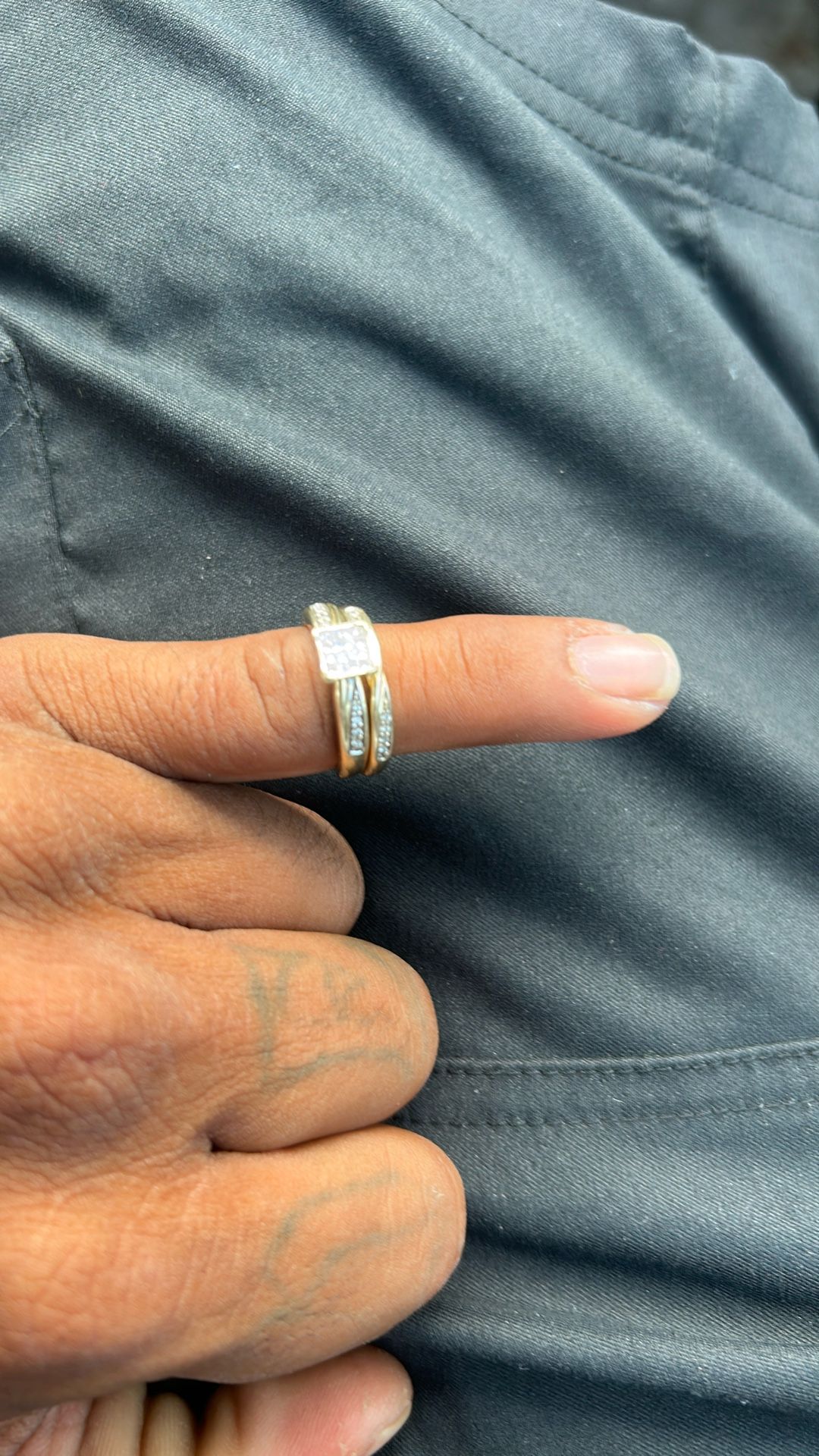 Wedding Ring For Sell 