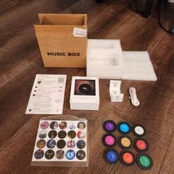 New Retro Music Refrigerator Magnets with NFC Programmable Player Set,Rotating Vinyl Record Player Smart Mini Jukebox,128MB Music Player Enabled with