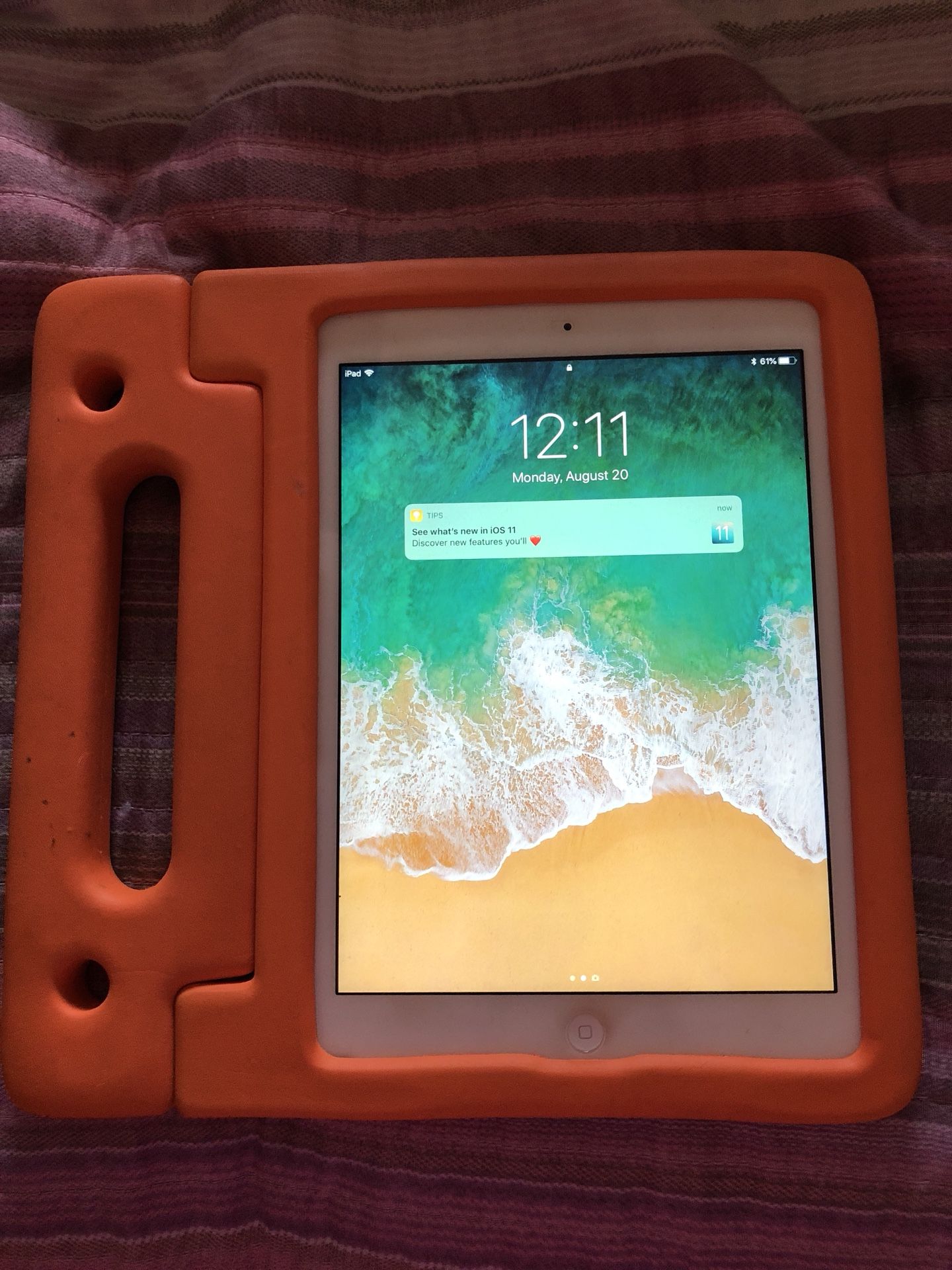 Ipad air 64g 375 dlls