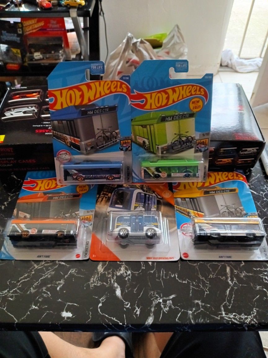 2021 Ain't Fare City Bus & 2020 City Electric Bus (5) 1:64 Scale Hot Wheels/MATCHBOX🔥 New And Sold Together