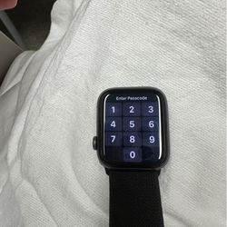 Apple Watch SE (1st gen) 44MM