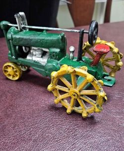 Hand made collectable decorative 🚜