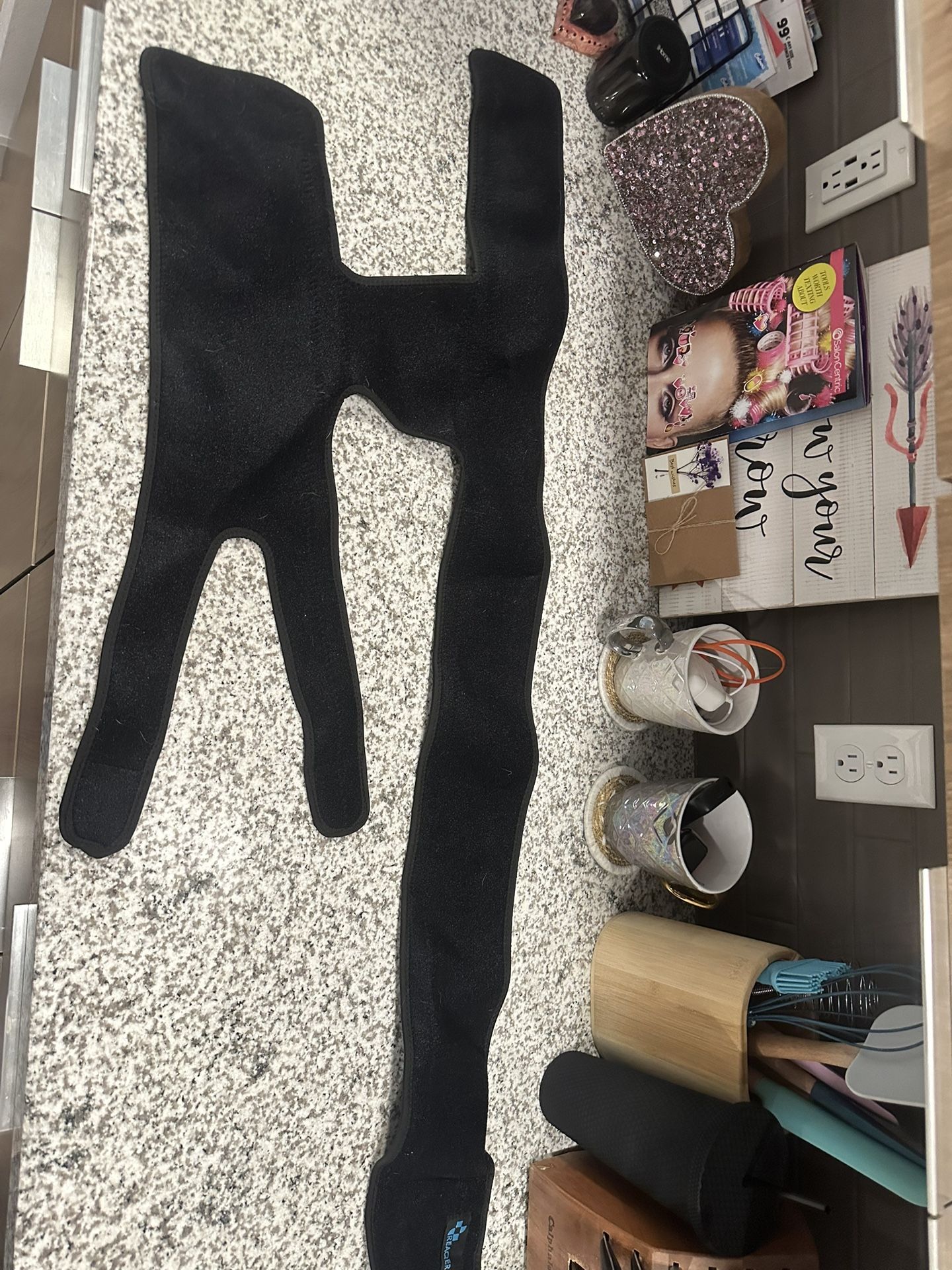 Reaqer Hip Brace