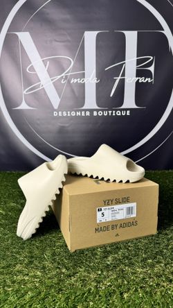 Adidas Yeezy Slide Size 5 Bone Brand New In Box 