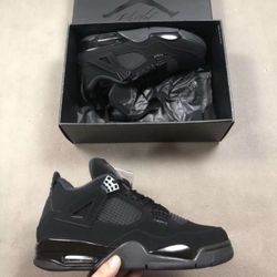 Air Jordan 4