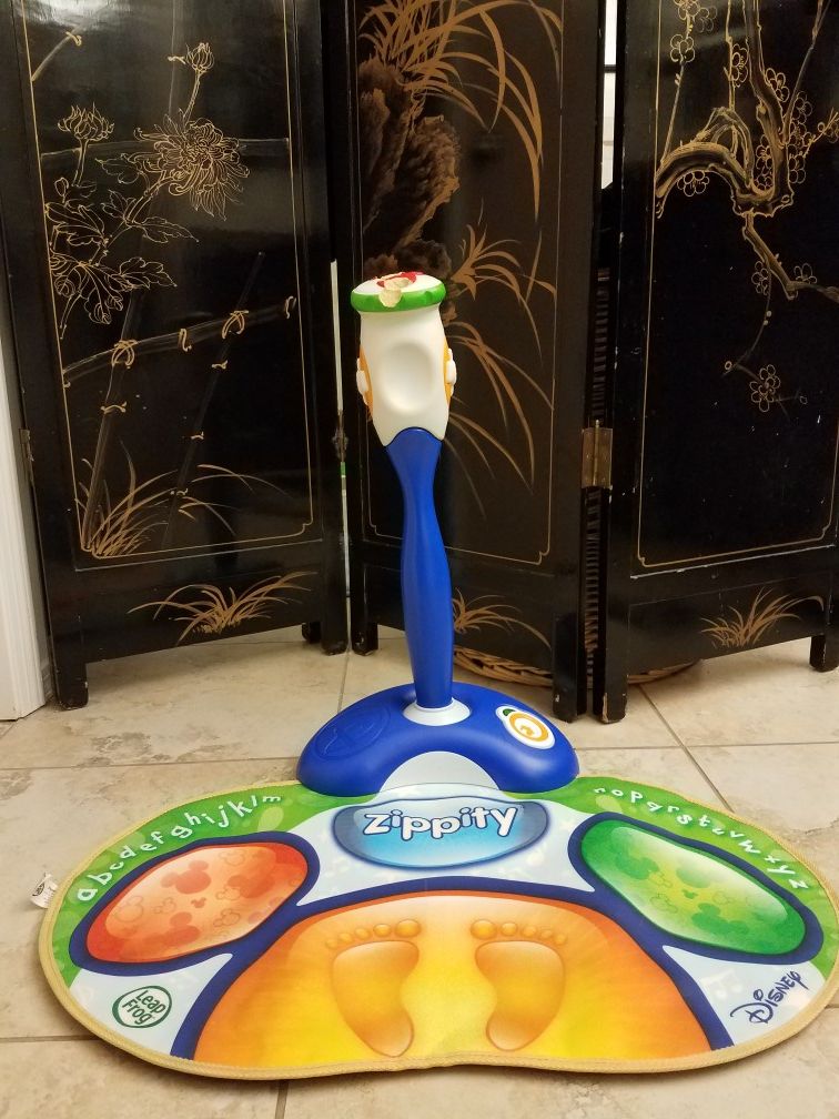 DISNEY LEAPFROG ZIPPITY GAME