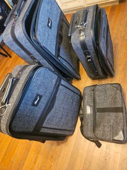 4 piezas de maletas HABAND ARLINGTON TX