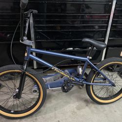 Fit Bike Co. Bmx Bike