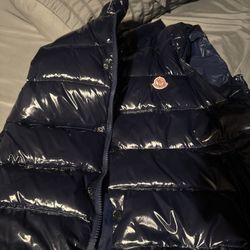 Moncler Vest Size Small
