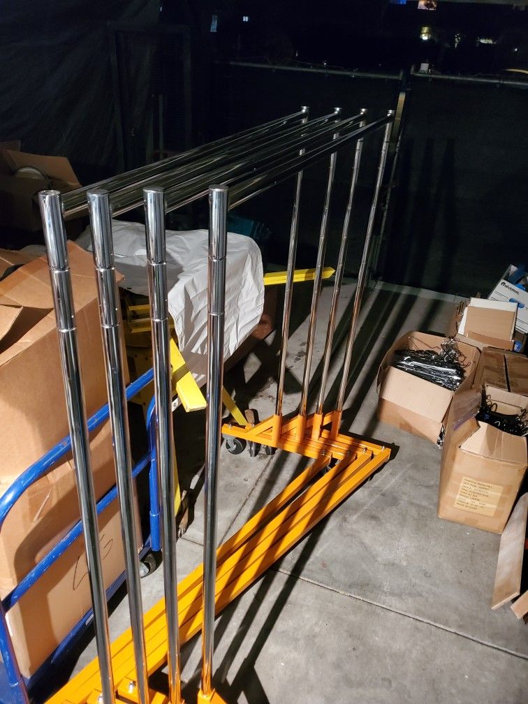 Uline Z Racks Commercial Clothes Racks for Sale in Los Angeles, CA