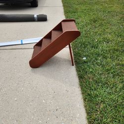 STURDY STEPS FOR THE BESTIE