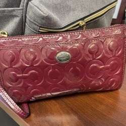 Used Coach Wristlet 