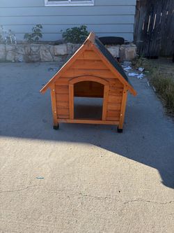 Outdoor Wooden Dog House