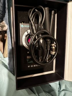 RF BUG DETECTOR