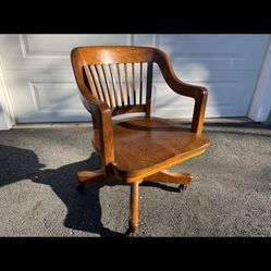 Bankers Chair 