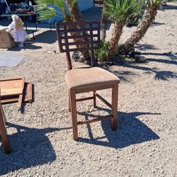 4 Counter height upholstered bar stools