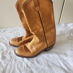 Women's Cowboy & Snow Boots