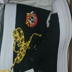 KITH X LOONEY TUNES SZ 10 USED