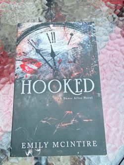 HOOKED PAPERBACK