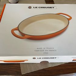 Le Crueset Signature Oval baker