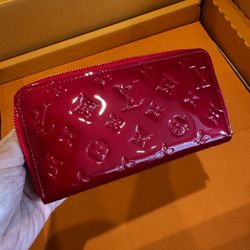 Louis Vuitton Wallet 